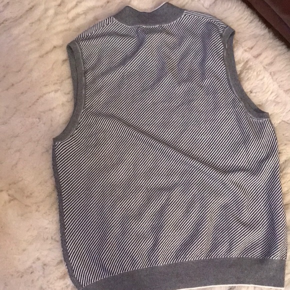 🆕 Men’s sweater vest size large. - Picture 6 of 7